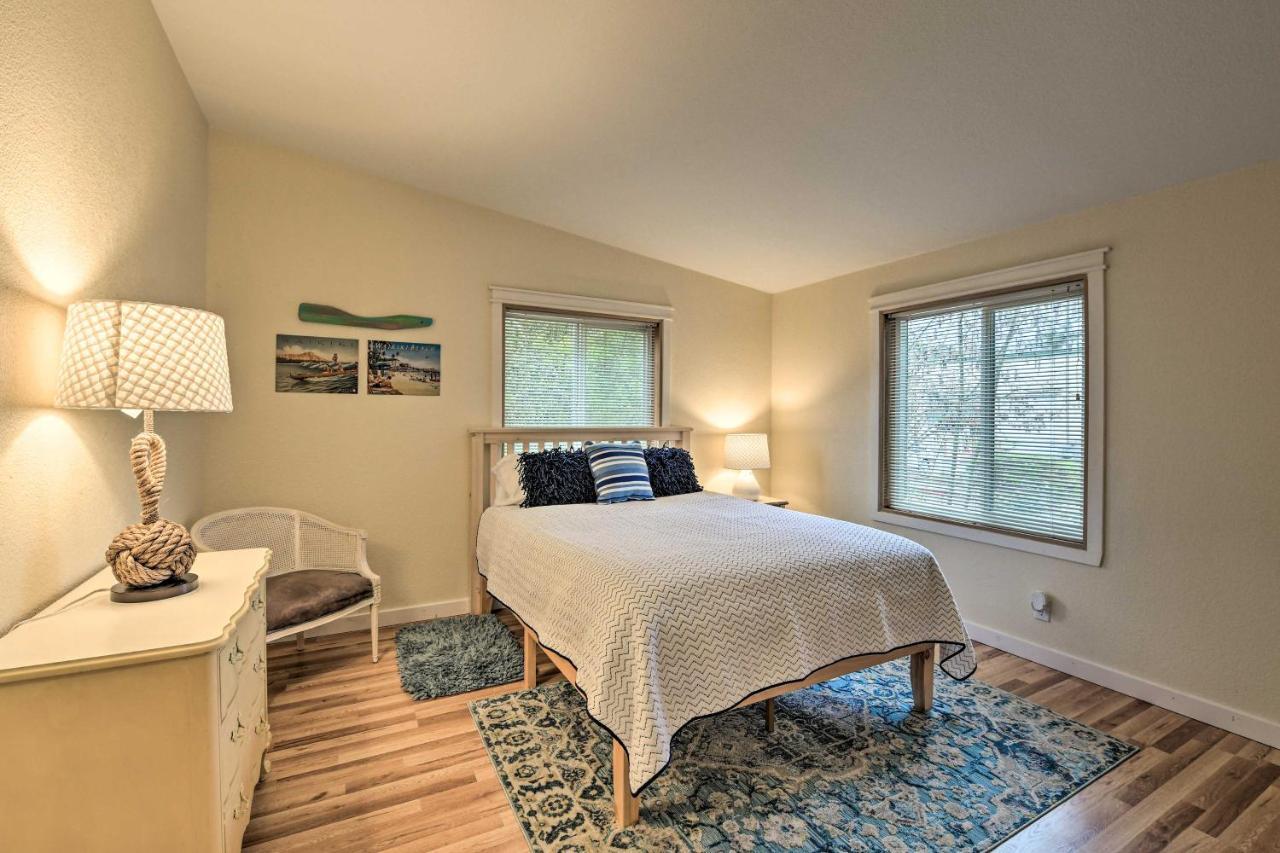 Cute Cottage With Deck Walk 115 Ft To Brewery And Cafe Poulsbo Exterior foto